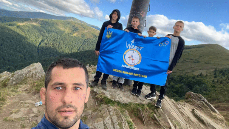 Детальніше про статтю WREST підкорює нові вершини!